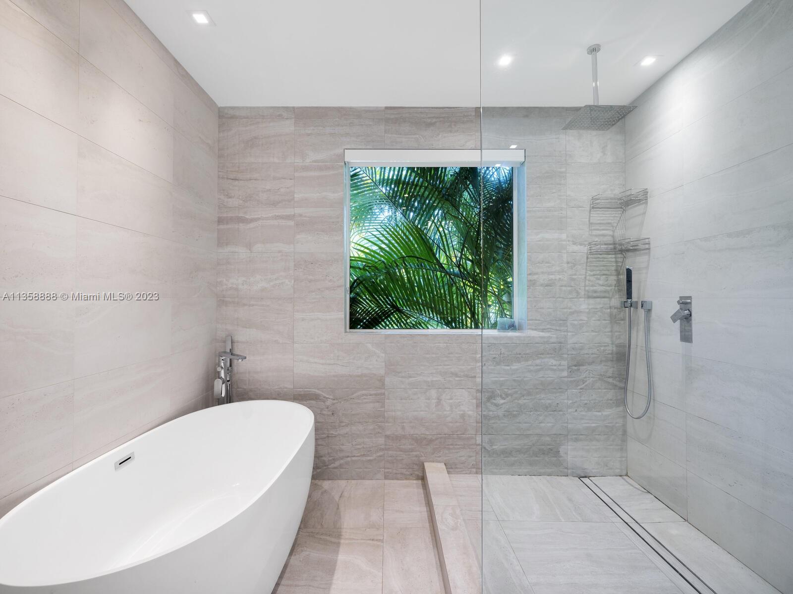 10125 Biscayne Blvd,Miami Shores, FL 33138