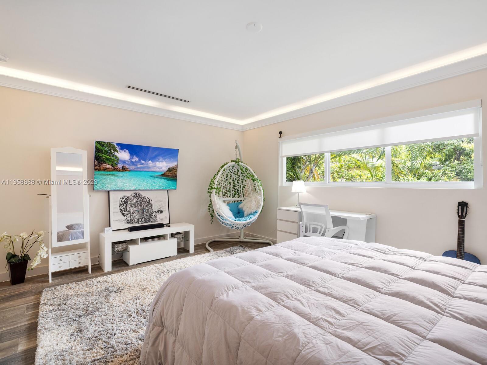 10125 Biscayne Blvd,Miami Shores, FL 33138