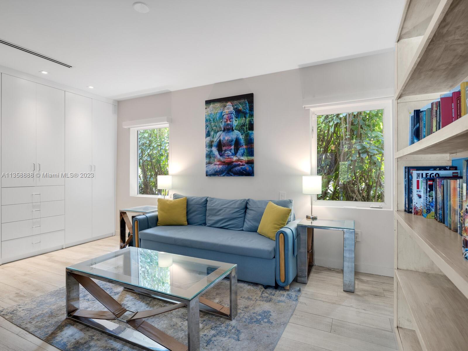 10125 Biscayne Blvd,Miami Shores, FL 33138