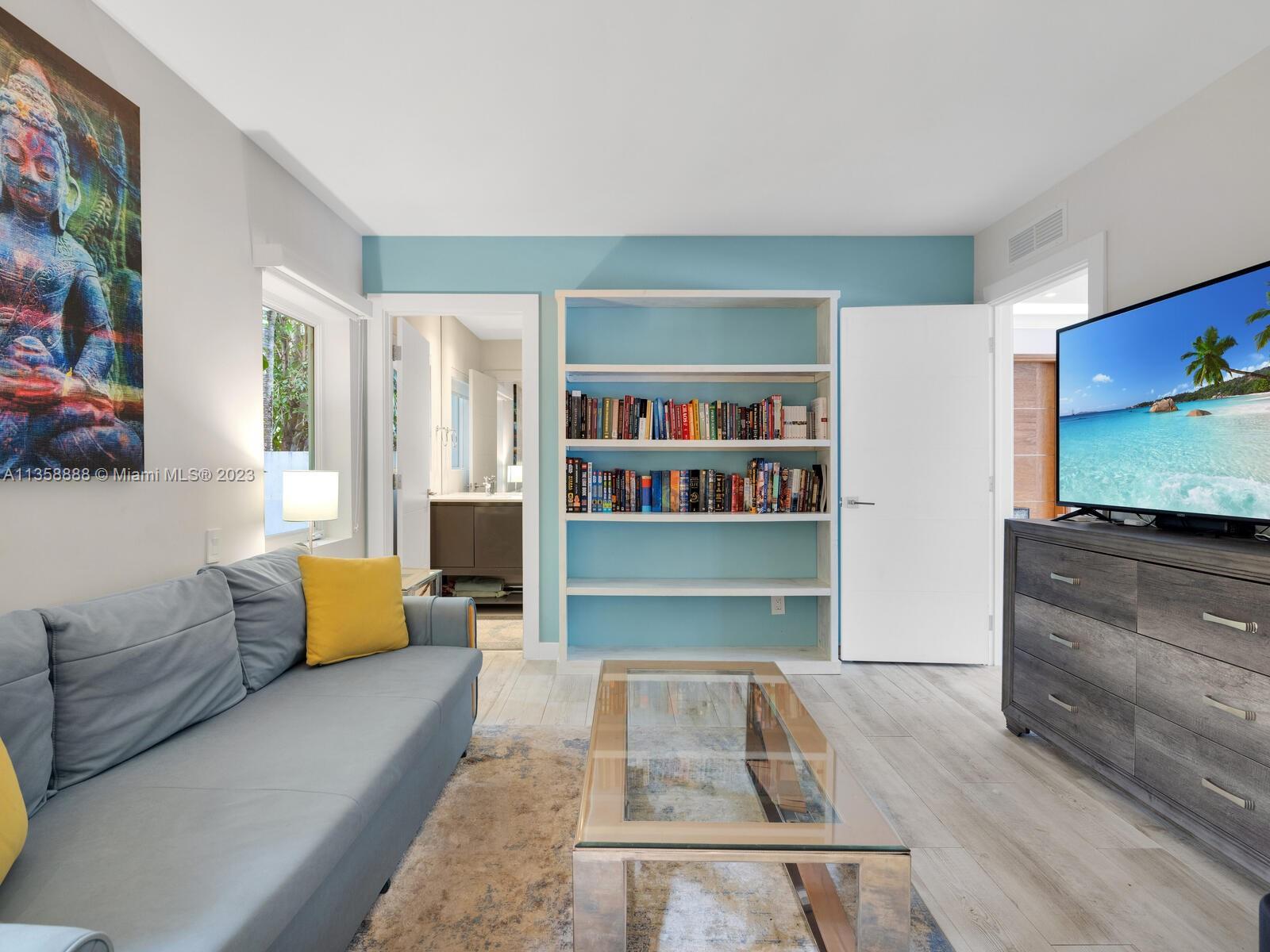 10125 Biscayne Blvd,Miami Shores, FL 33138