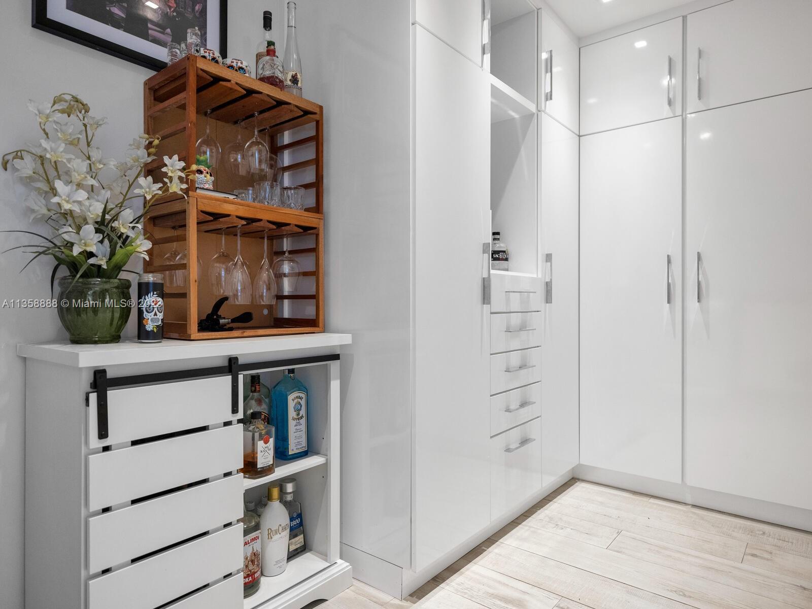 10125 Biscayne Blvd,Miami Shores, FL 33138