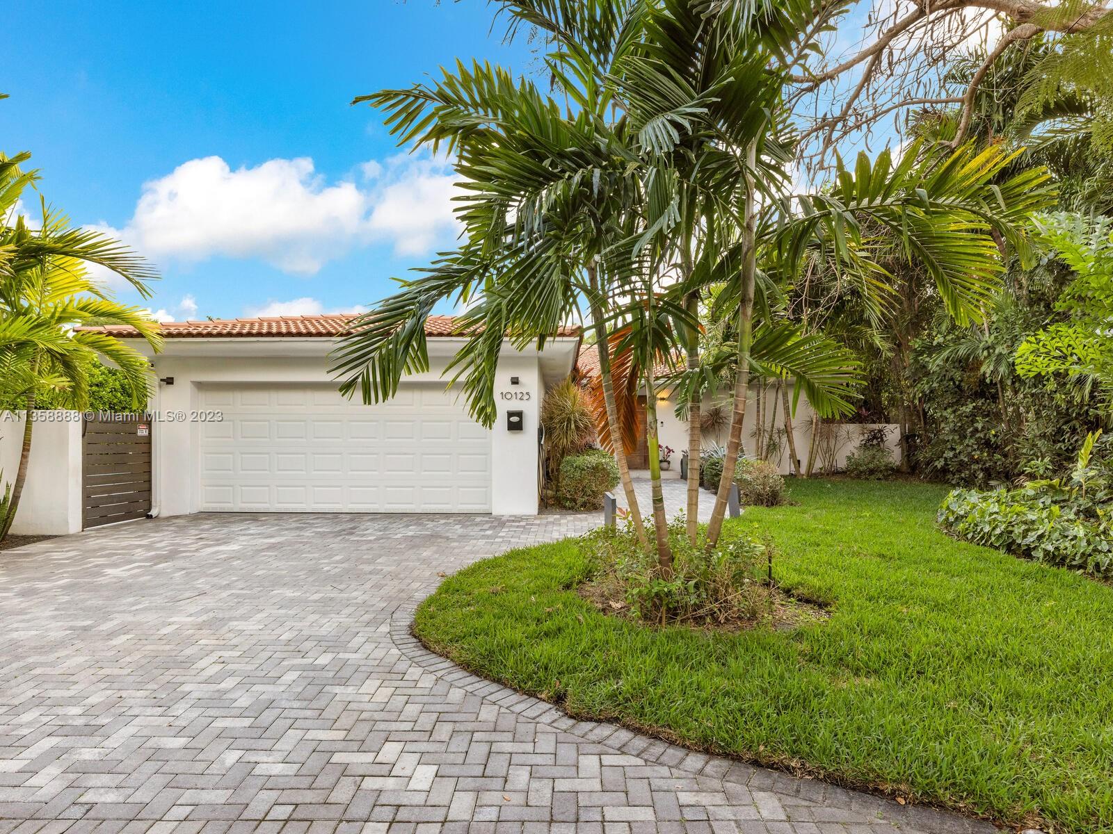 10125 Biscayne Blvd,Miami Shores, FL 33138