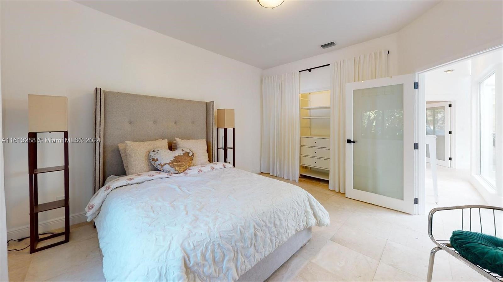 1028 88th St,Surfside, FL 33154