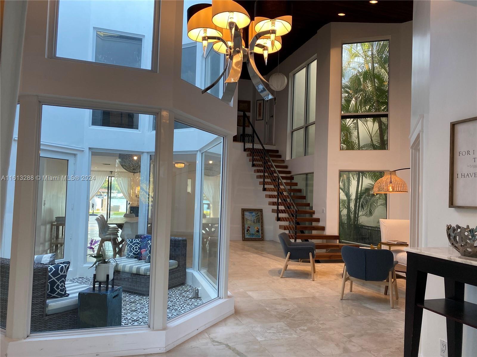 1028 88th St,Surfside, FL 33154