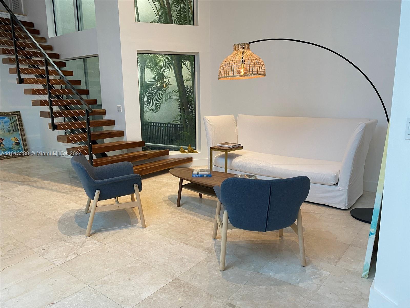 1028 88th St,Surfside, FL 33154