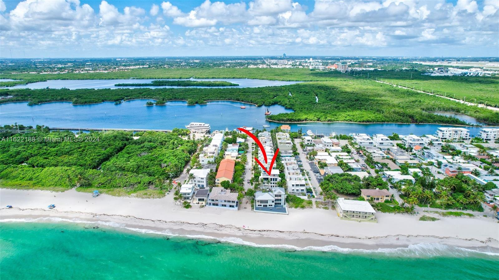 305 Oak St Hollywood, FL 33019