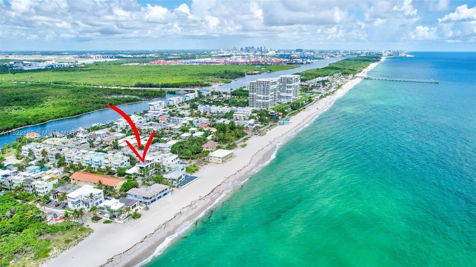 305 Oak St Hollywood, FL 33019