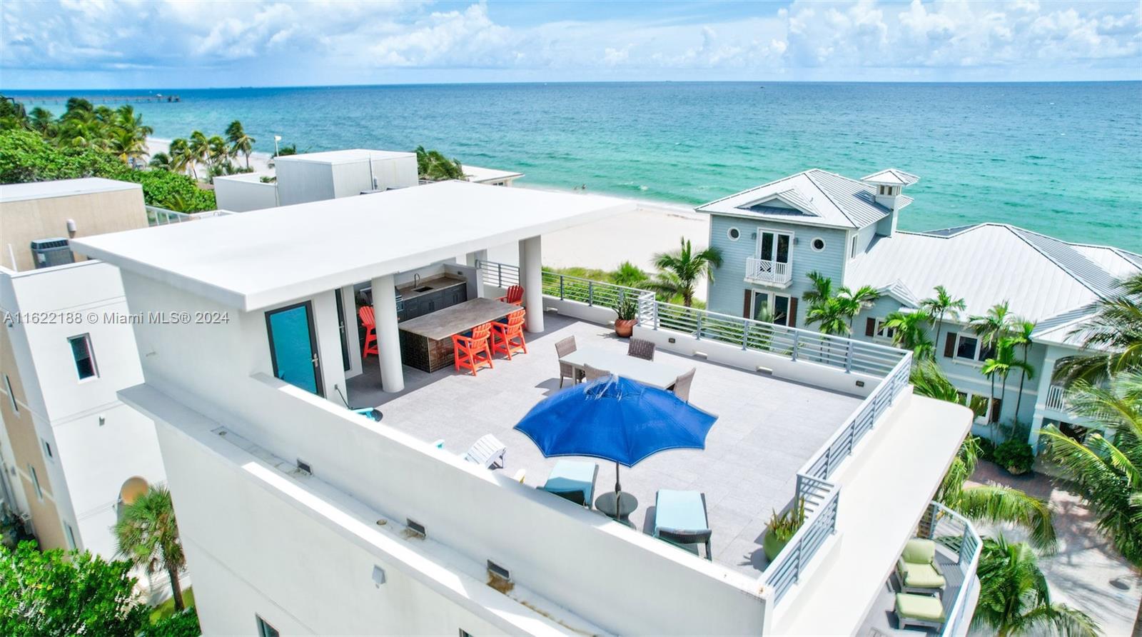 305 Oak St Hollywood, FL 33019