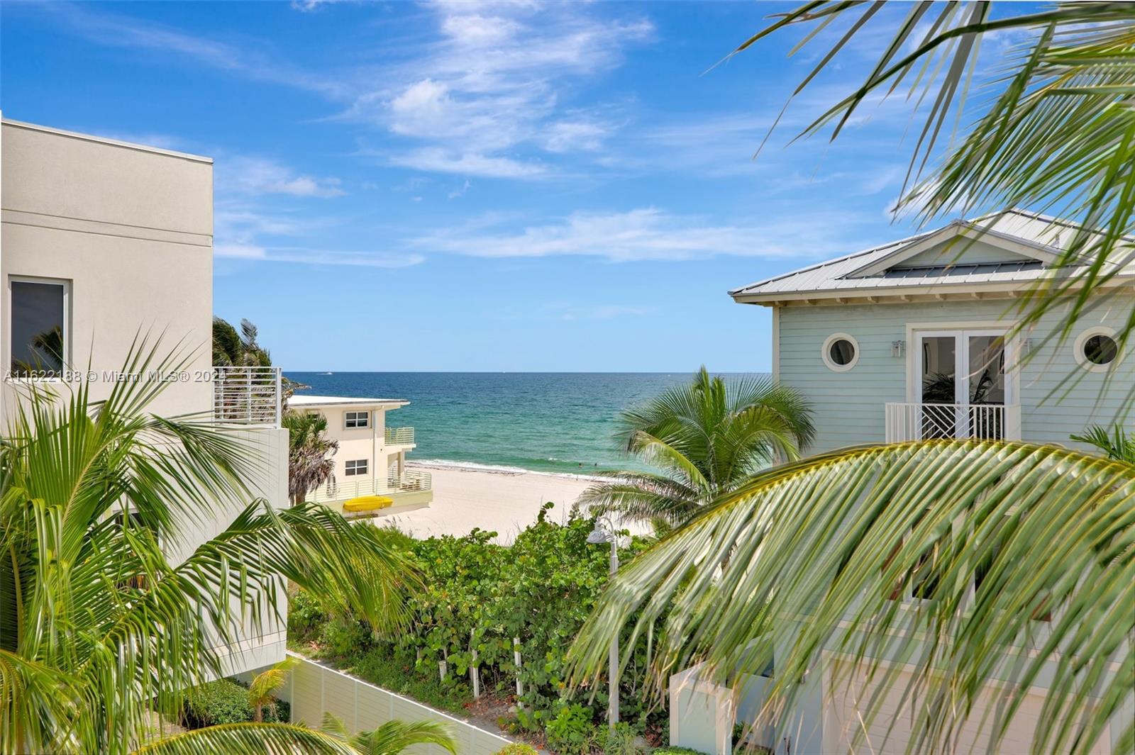 305 Oak St Hollywood, FL 33019