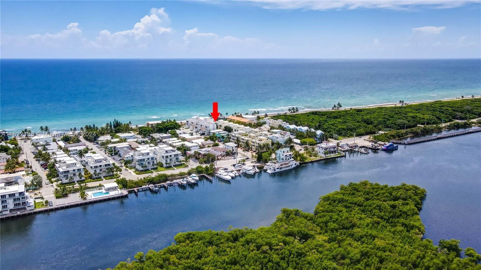 305 Oak St Hollywood, FL 33019