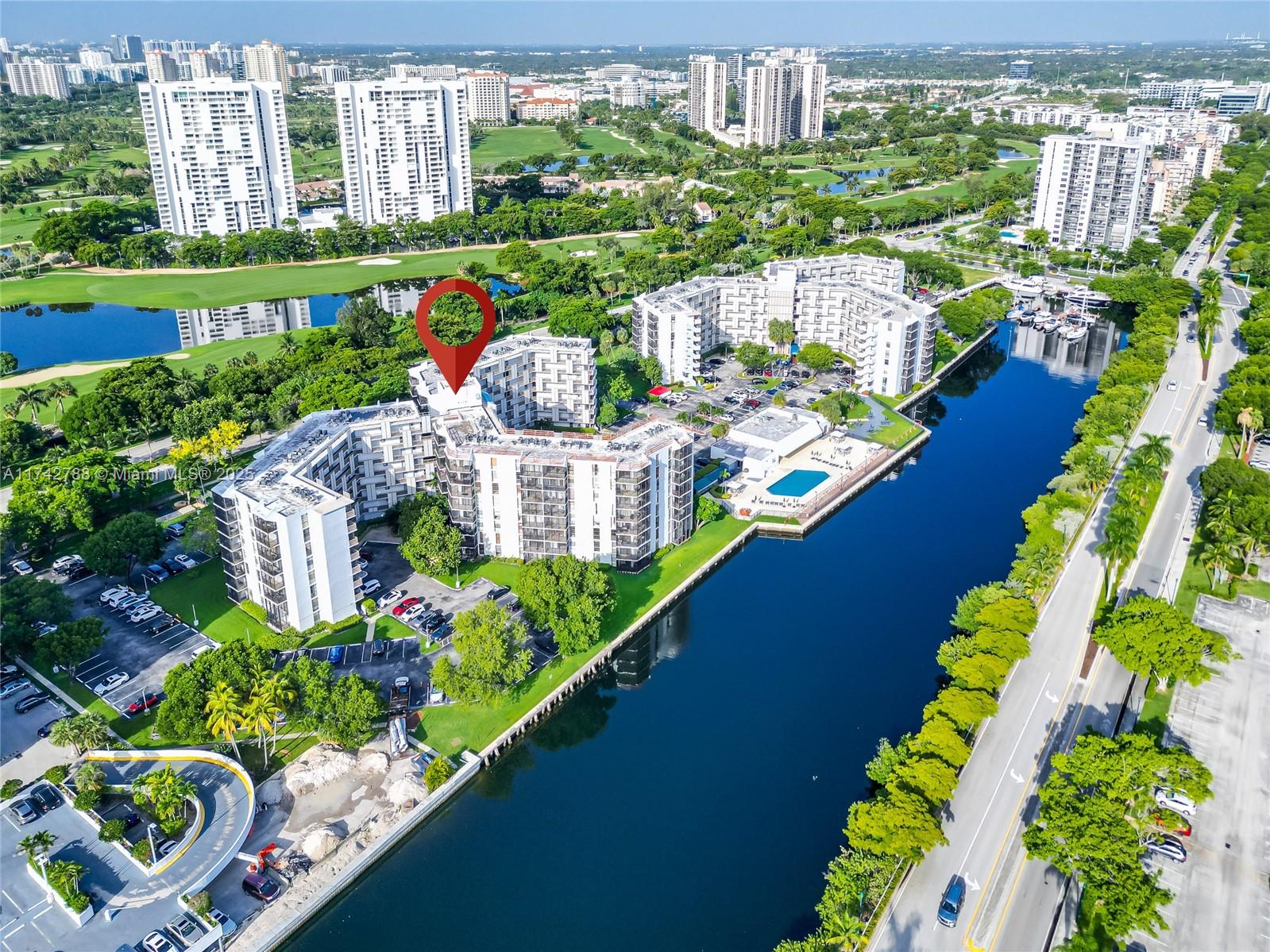 3475 N Country Clb Dr #314 Aventura, FL 33180