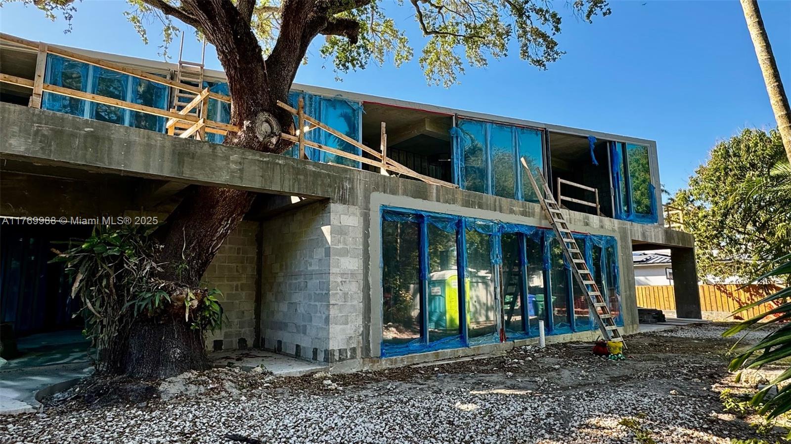 1616 Onaway Dr Miami, FL 33133