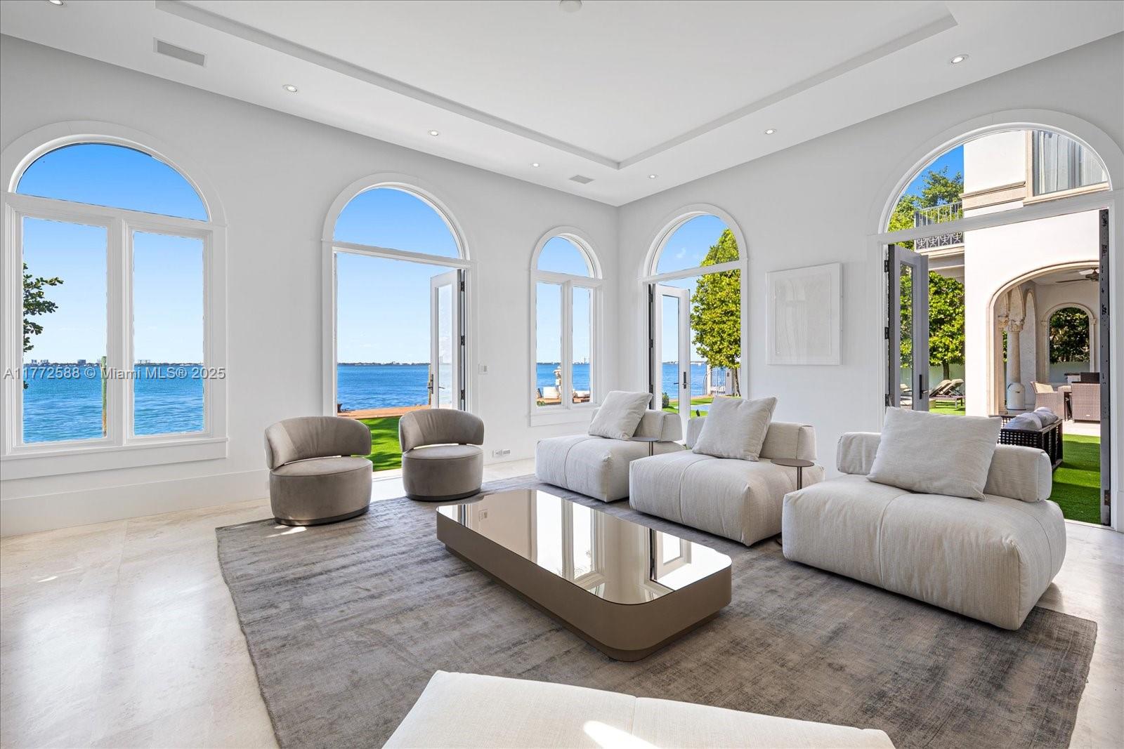4340 N Bay Rd Miami Beach, FL 33140 4340 N Bay Rd Miami Beach, FL 33140