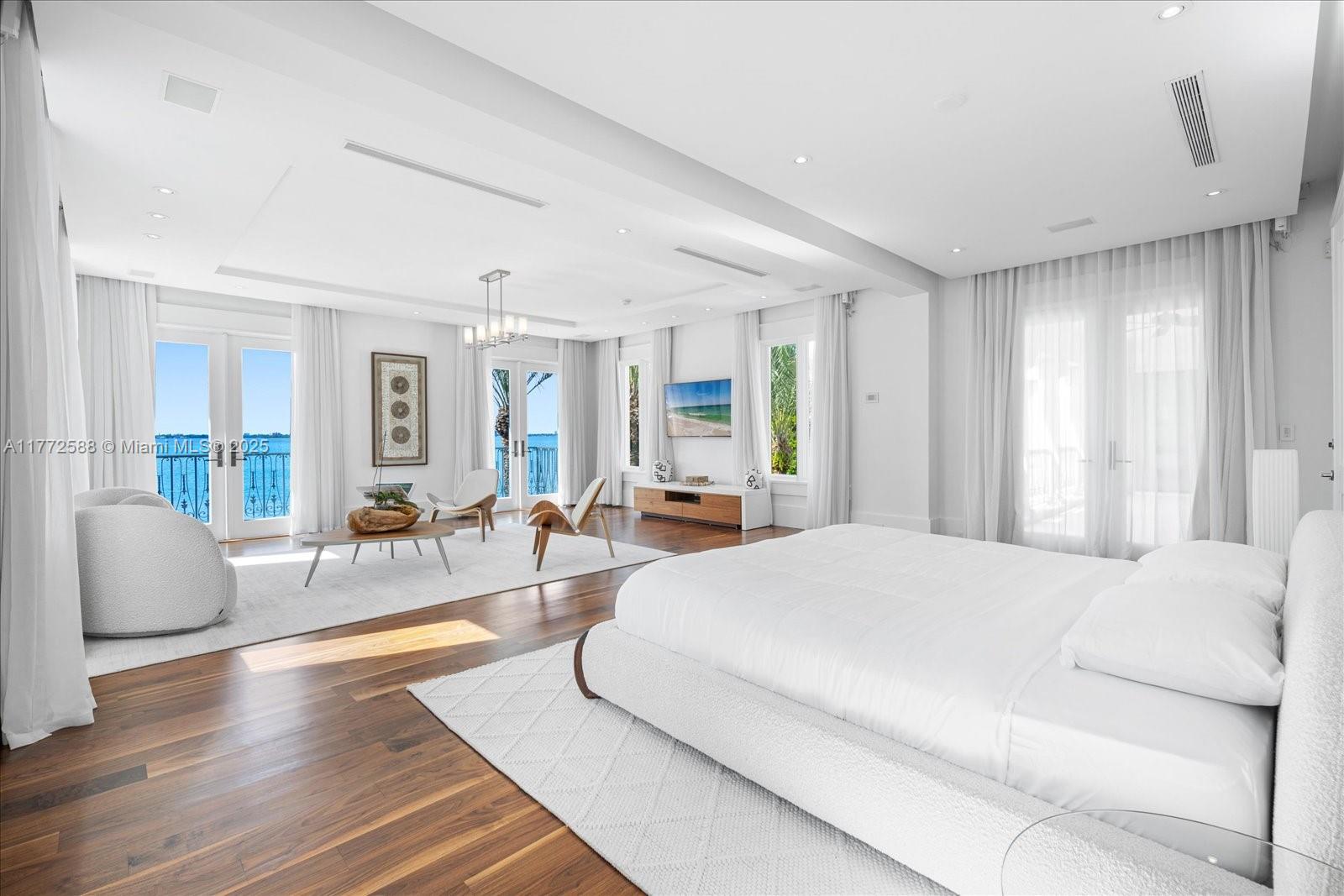 4340 N Bay Rd Miami Beach, FL 33140 4340 N Bay Rd Miami Beach, FL 33140