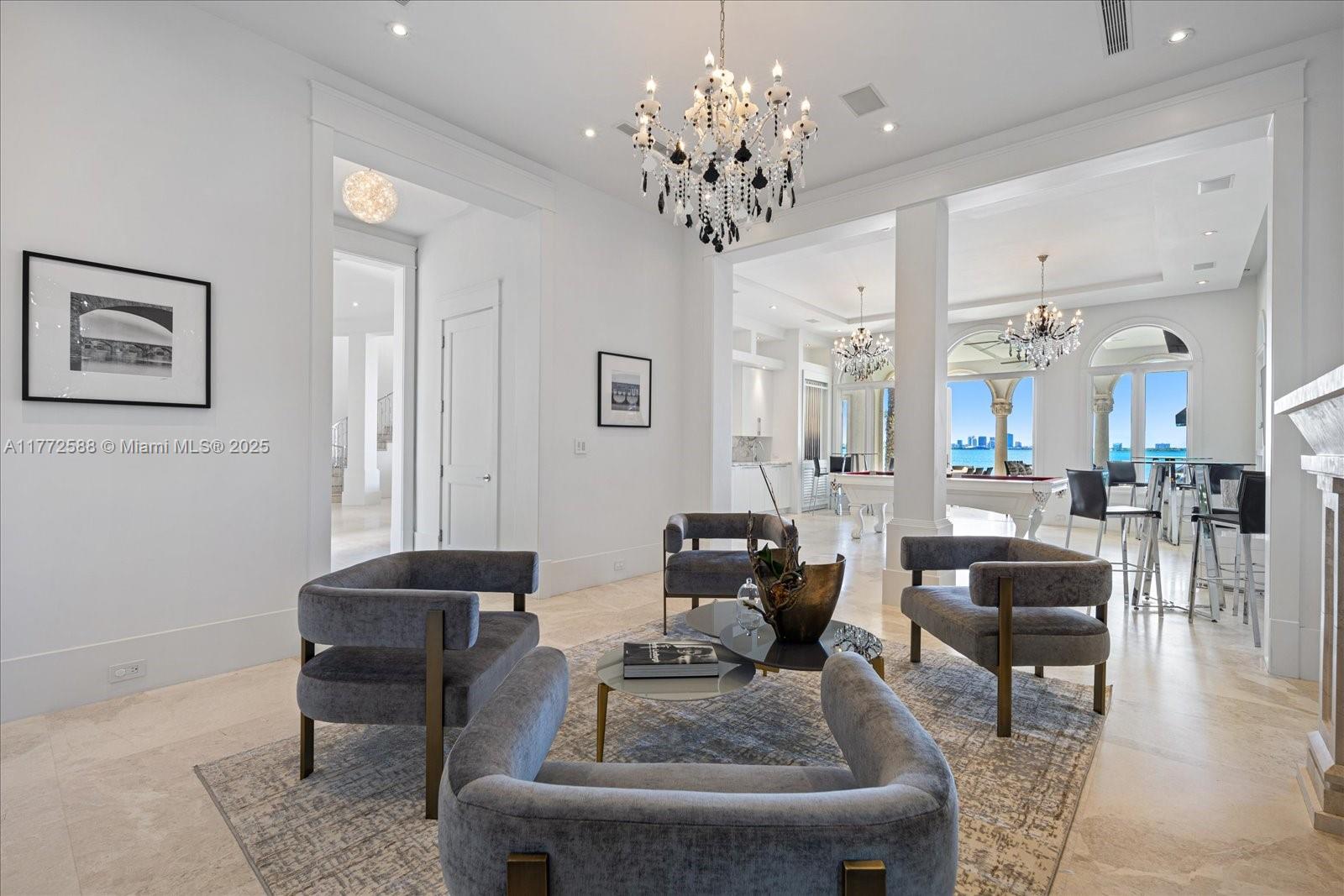 4340 N Bay Rd Miami Beach, FL 33140 4340 N Bay Rd Miami Beach, FL 33140