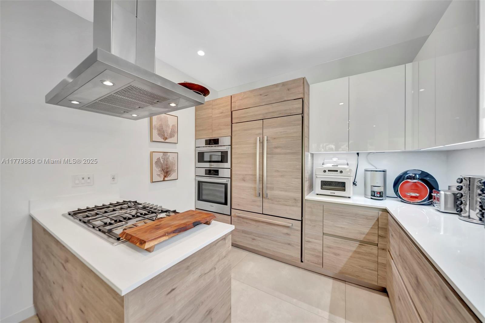 544 N Victoria Park Rd Fort Lauderdale, FL 33301