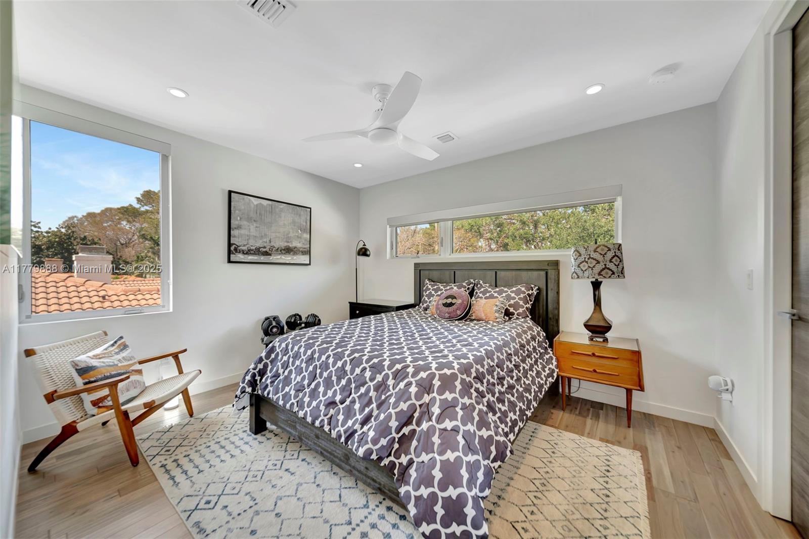 544 N Victoria Park Rd Fort Lauderdale, FL 33301