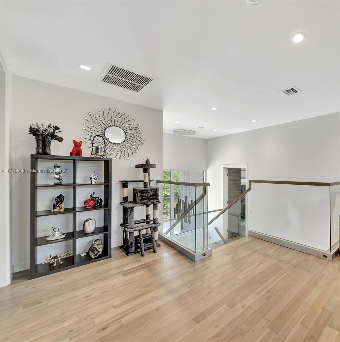 544 N Victoria Park Rd Fort Lauderdale, FL 33301