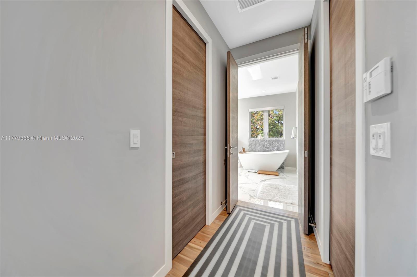 544 N Victoria Park Rd Fort Lauderdale, FL 33301