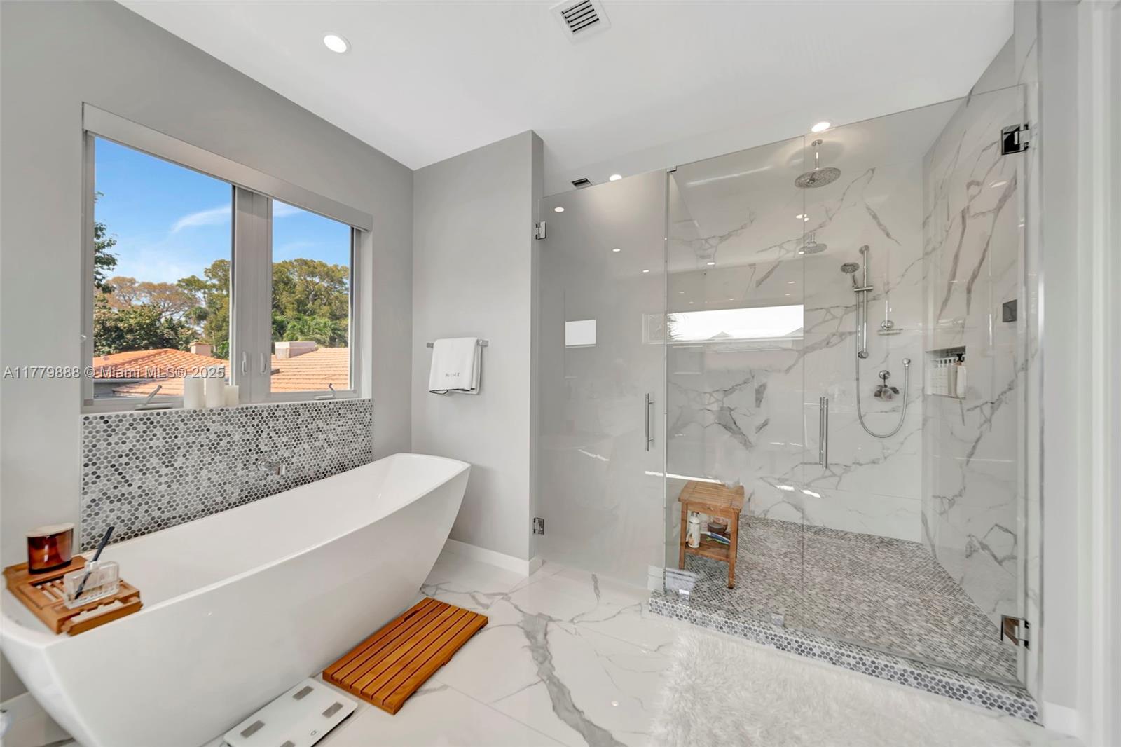 544 N Victoria Park Rd Fort Lauderdale, FL 33301