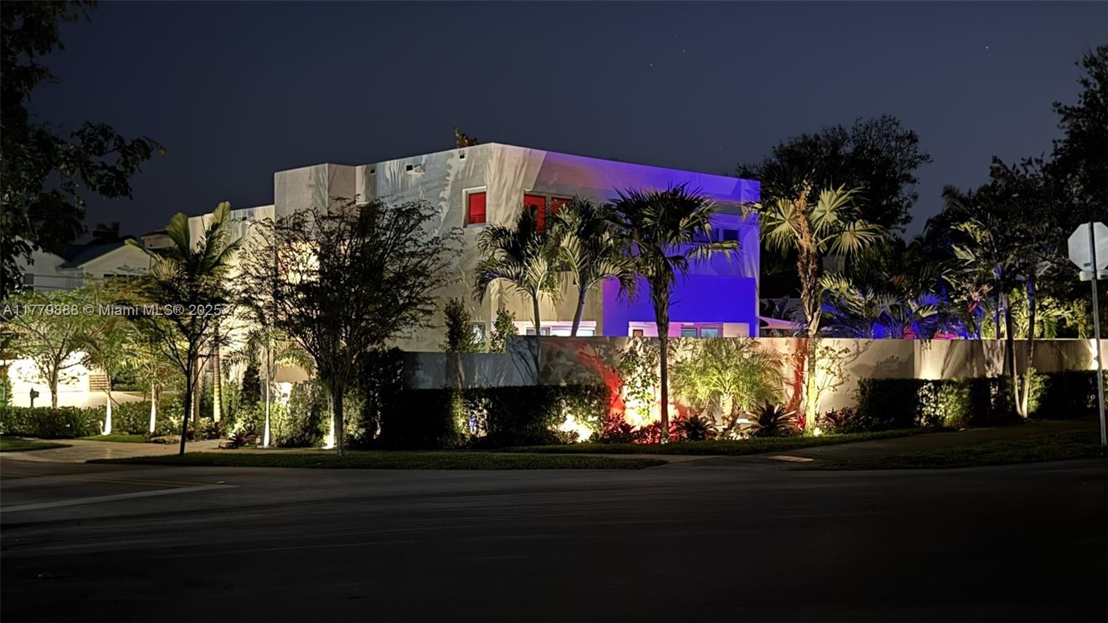 544 N Victoria Park Rd Fort Lauderdale, FL 33301