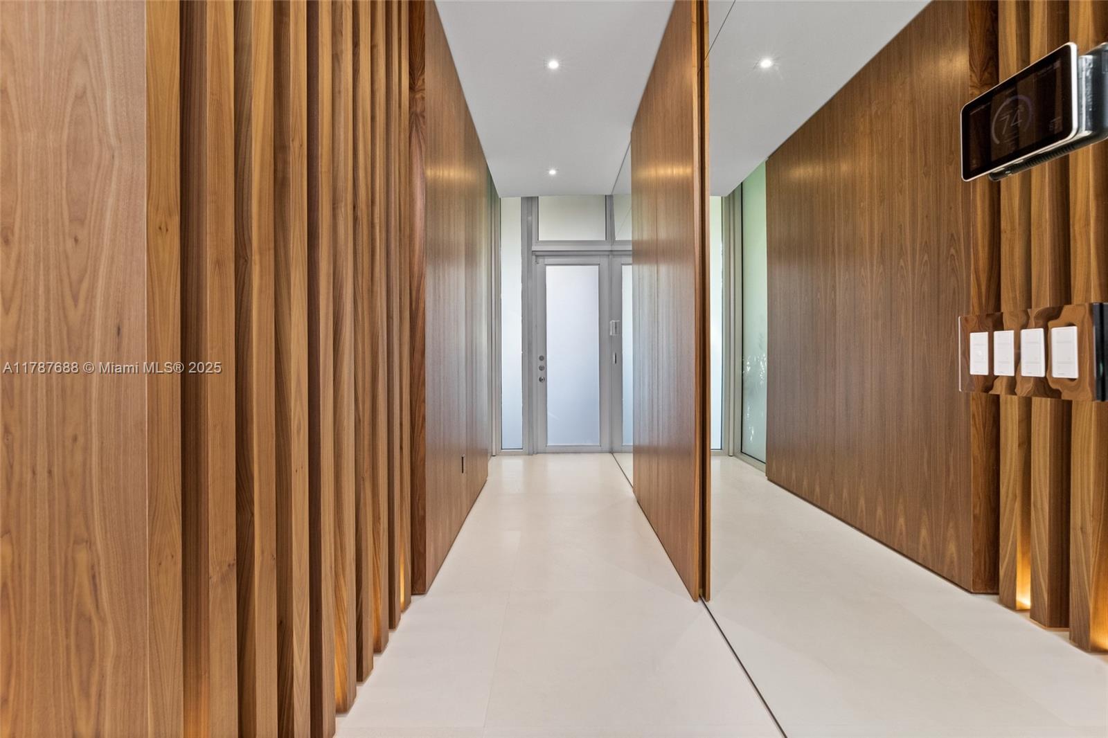 4039 Ventura Ave Miami, FL 33133