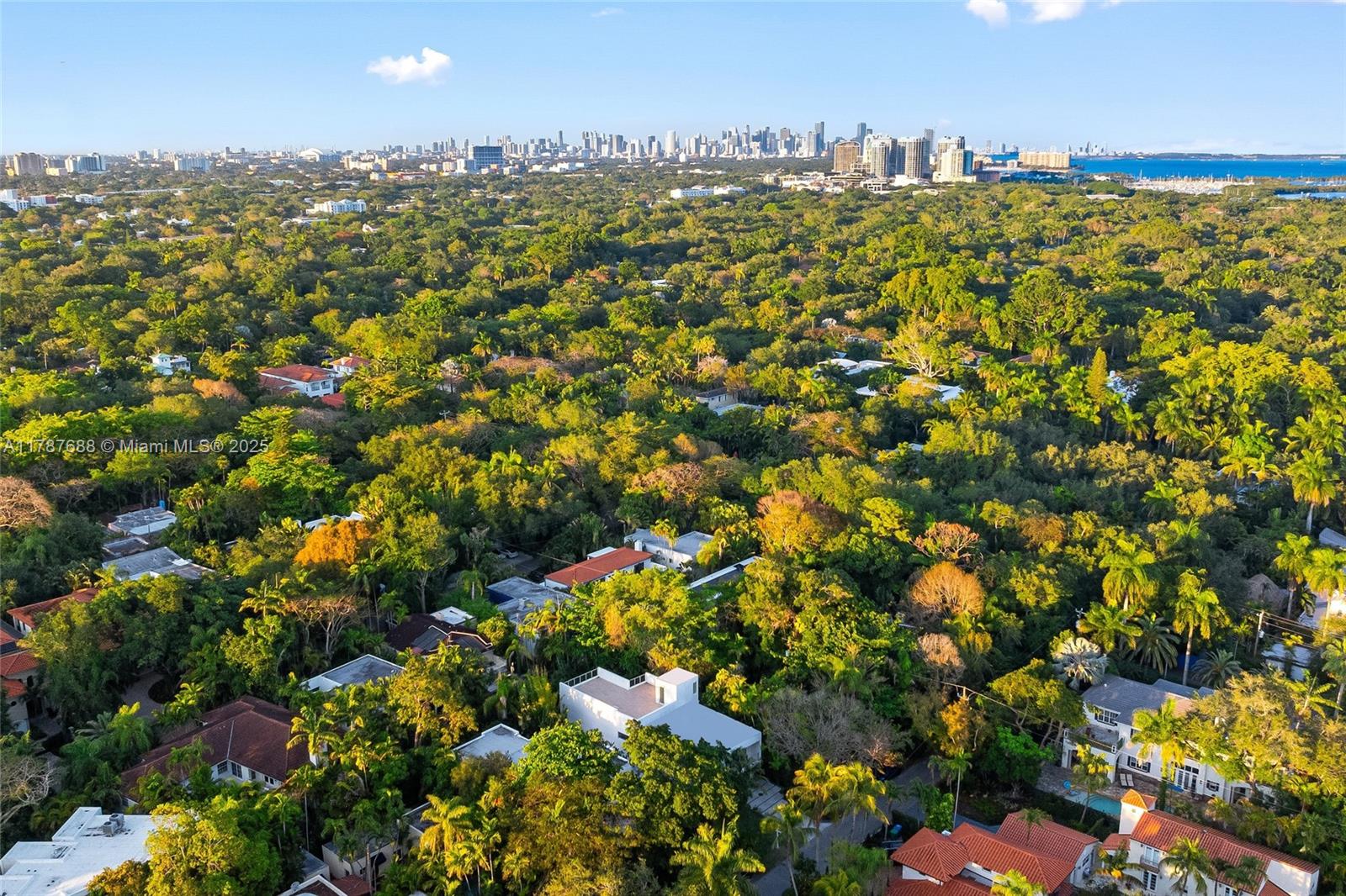 4039 Ventura Ave Miami, FL 33133