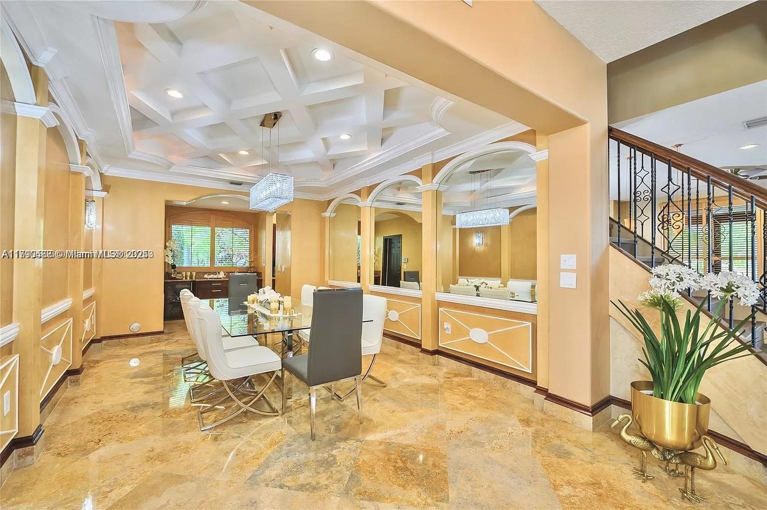 780 SW 167th Ave Pembroke Pines, FL 33027