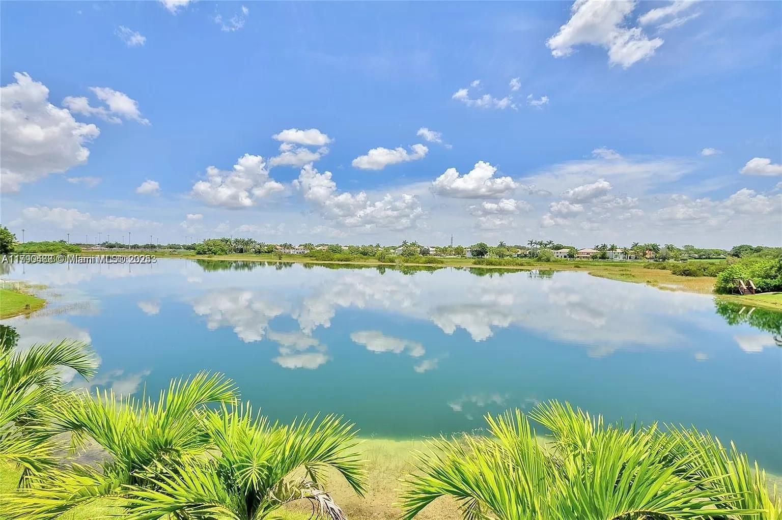 780 SW 167th Ave Pembroke Pines, FL 33027