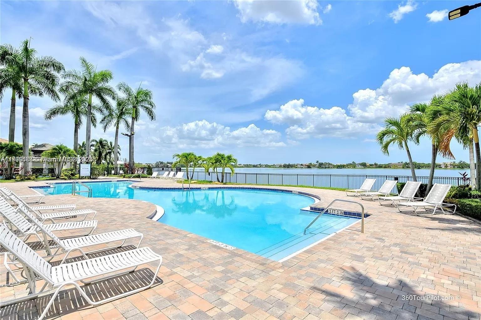 780 SW 167th Ave Pembroke Pines, FL 33027