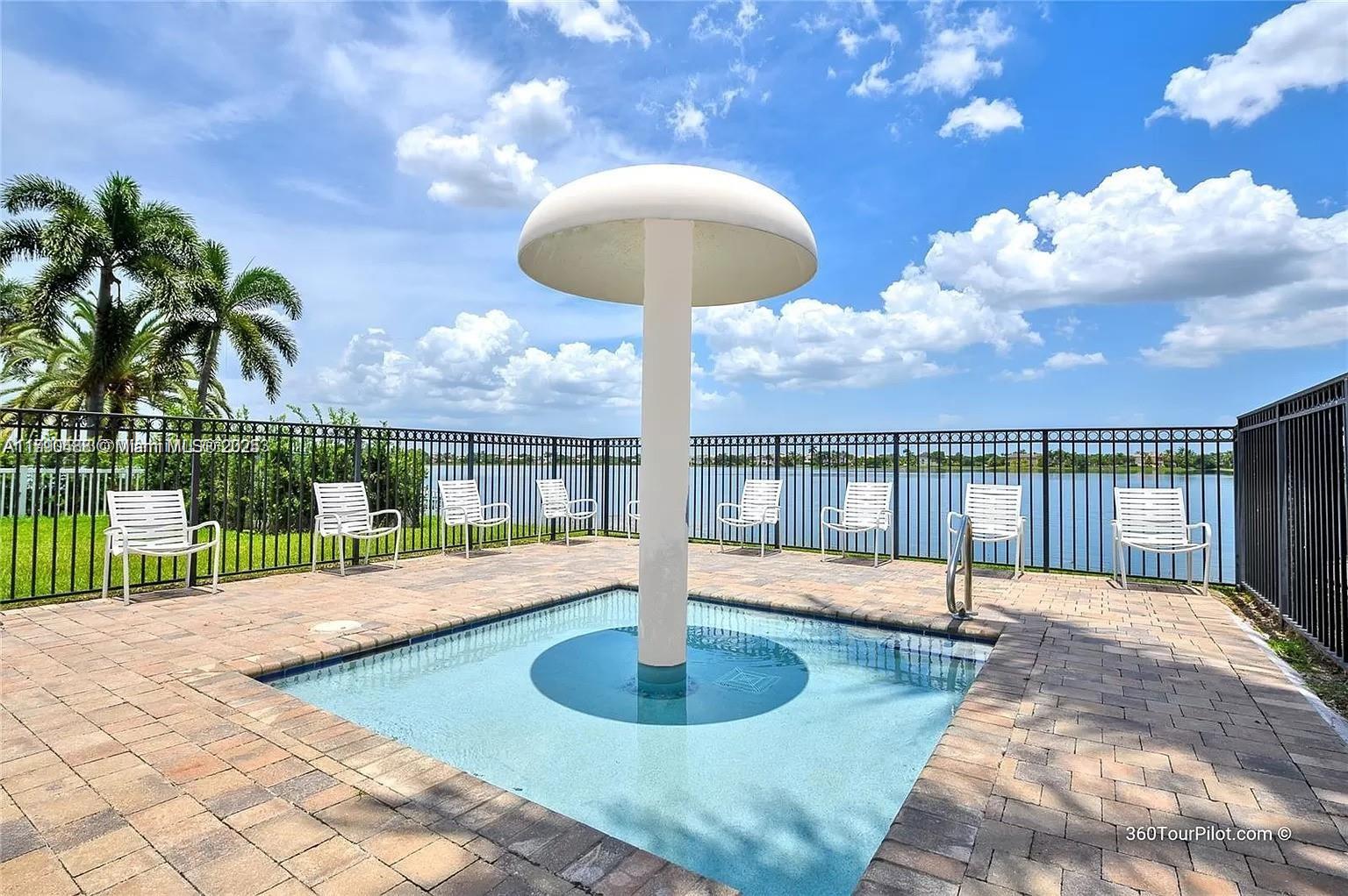 780 SW 167th Ave Pembroke Pines, FL 33027