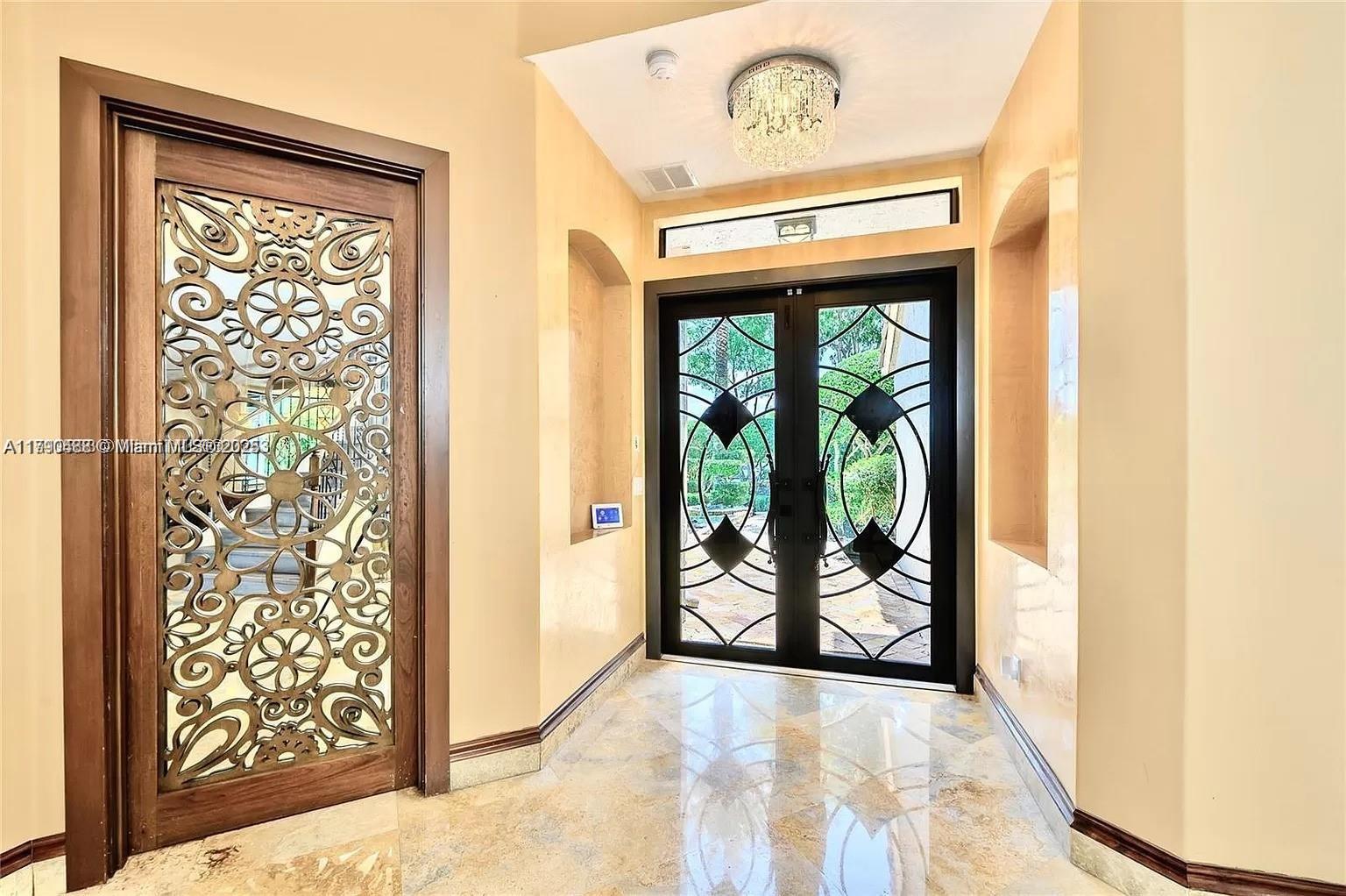 780 SW 167th Ave Pembroke Pines, FL 33027