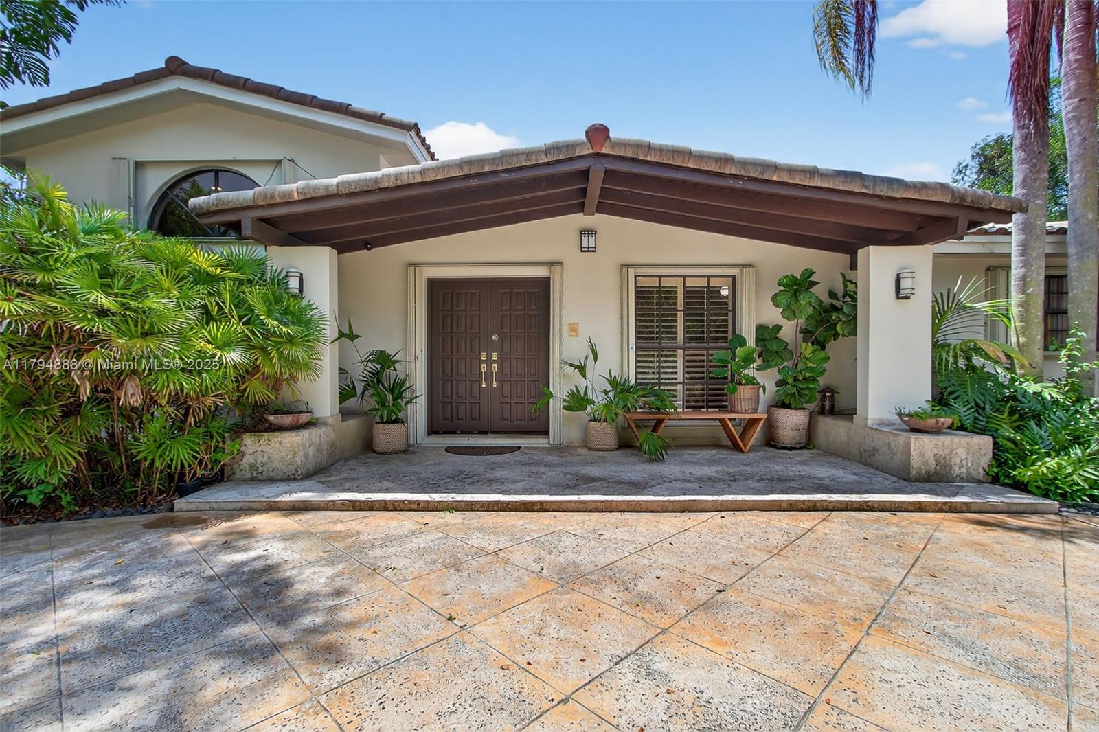 6700 SW 64th St South Miami, FL 33143