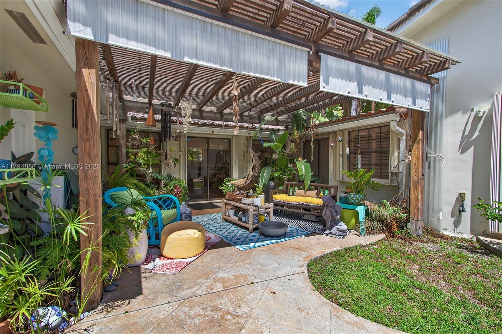 6700 SW 64th St South Miami, FL 33143