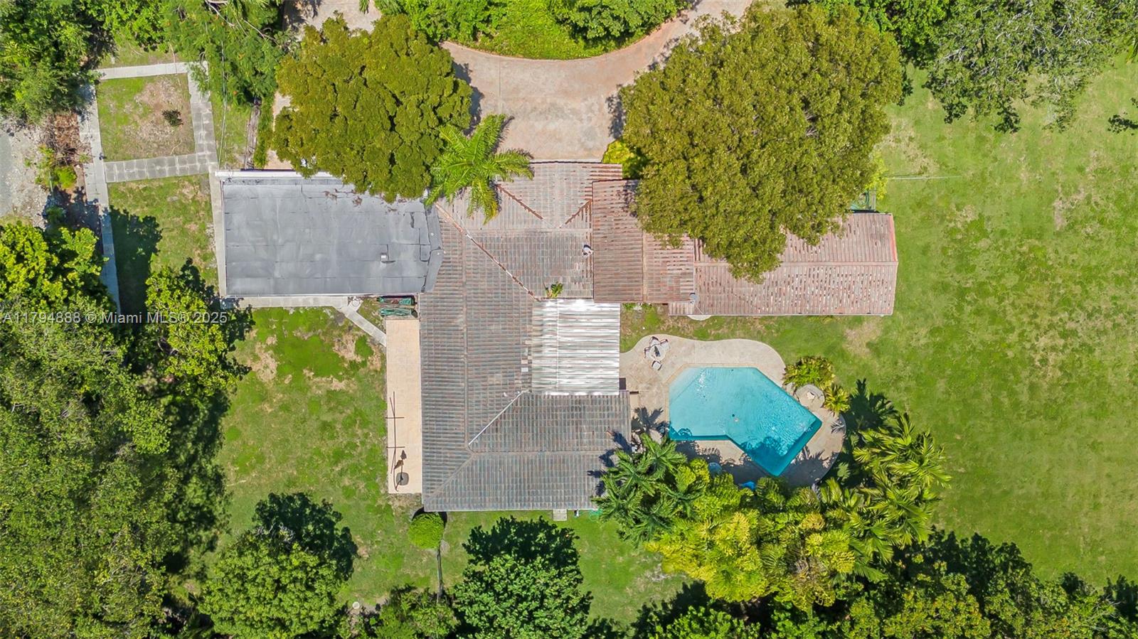 6700 SW 64th St South Miami, FL 33143