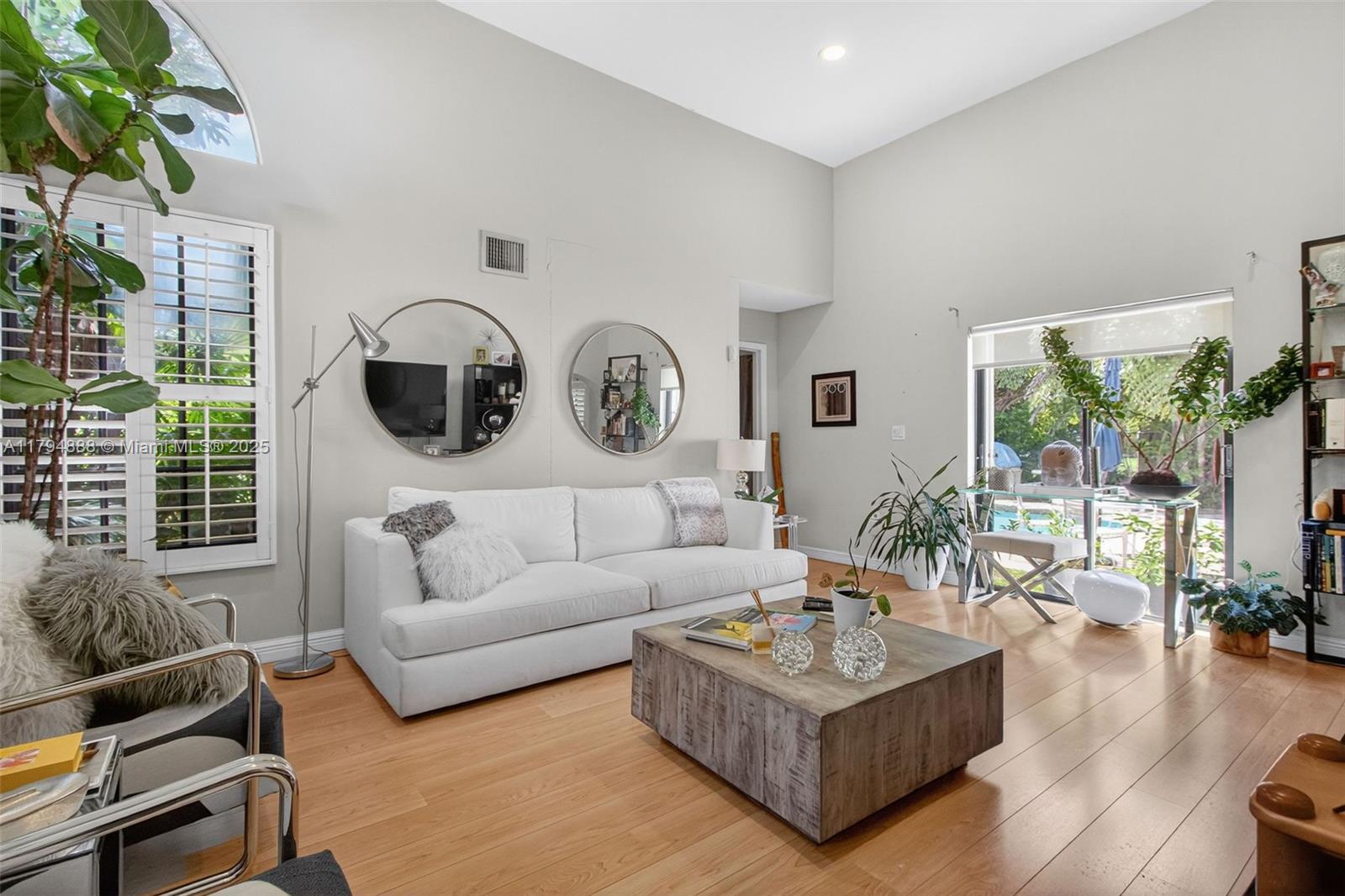 6700 SW 64th St South Miami, FL 33143