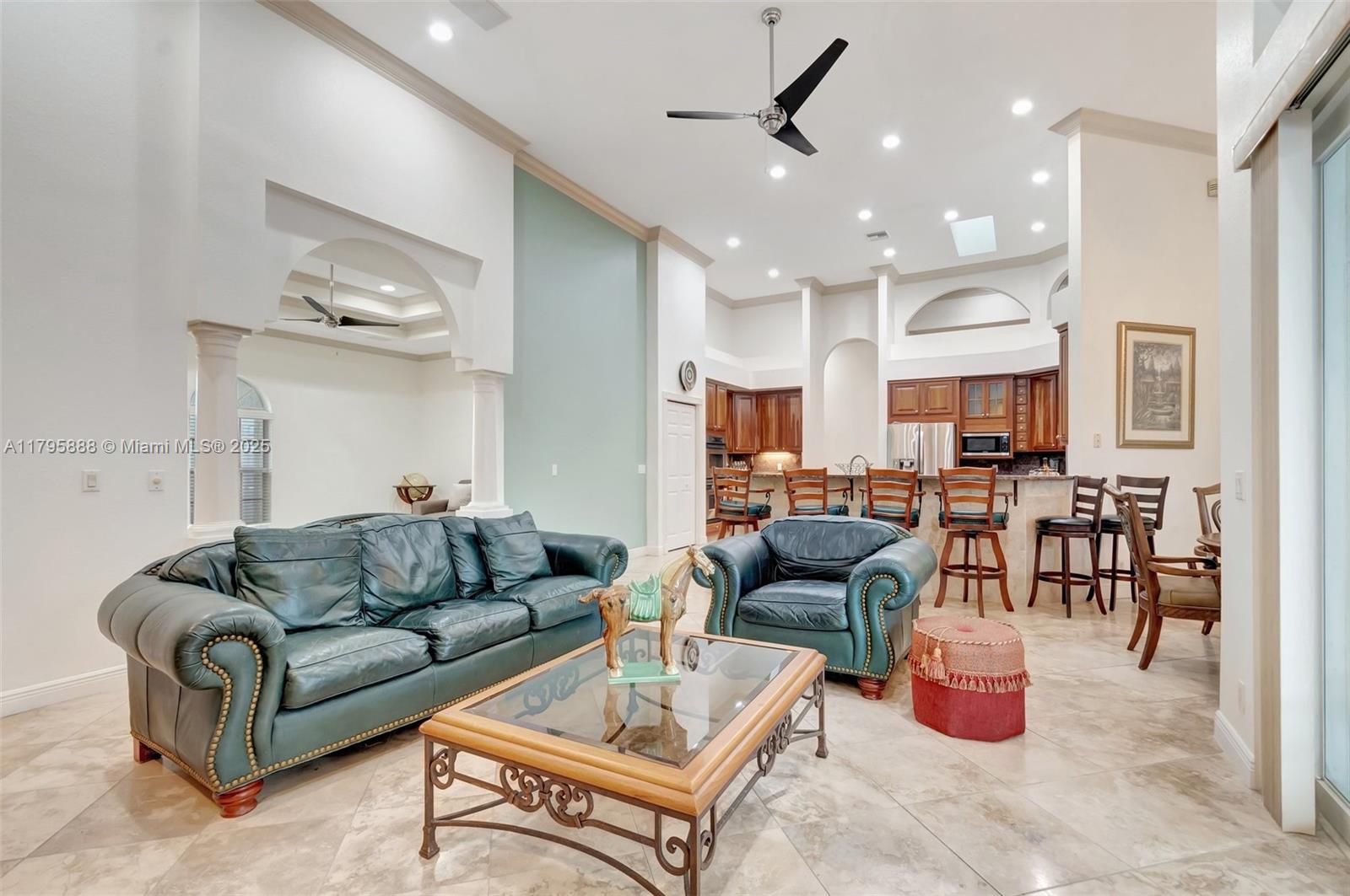 2296 Greenview Cv Dr,Wellington, FL 33414