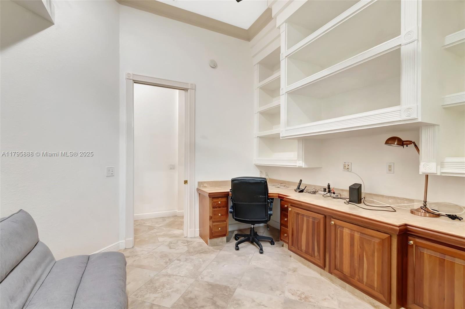 2296 Greenview Cv Dr,Wellington, FL 33414