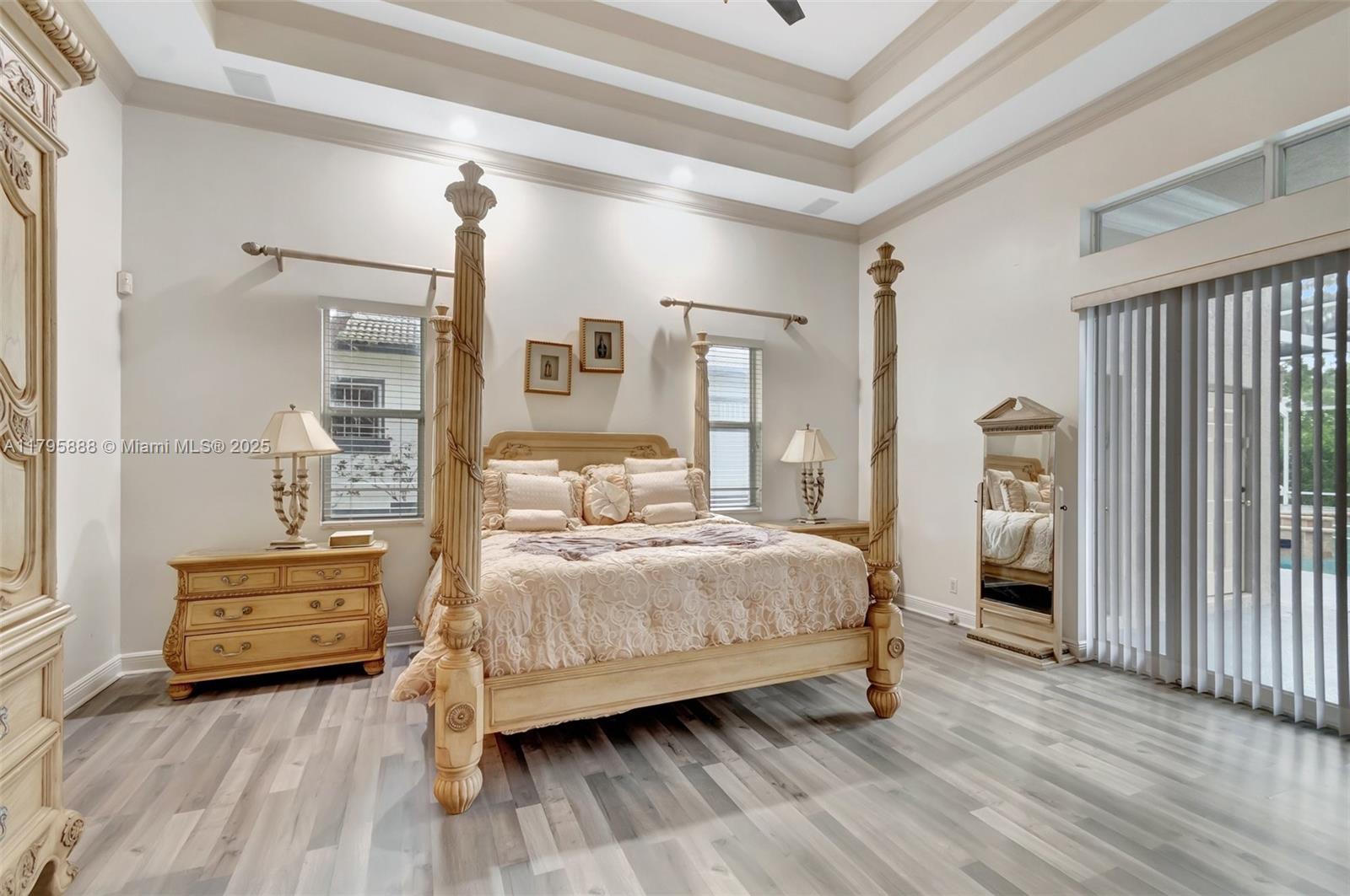 2296 Greenview Cv Dr,Wellington, FL 33414