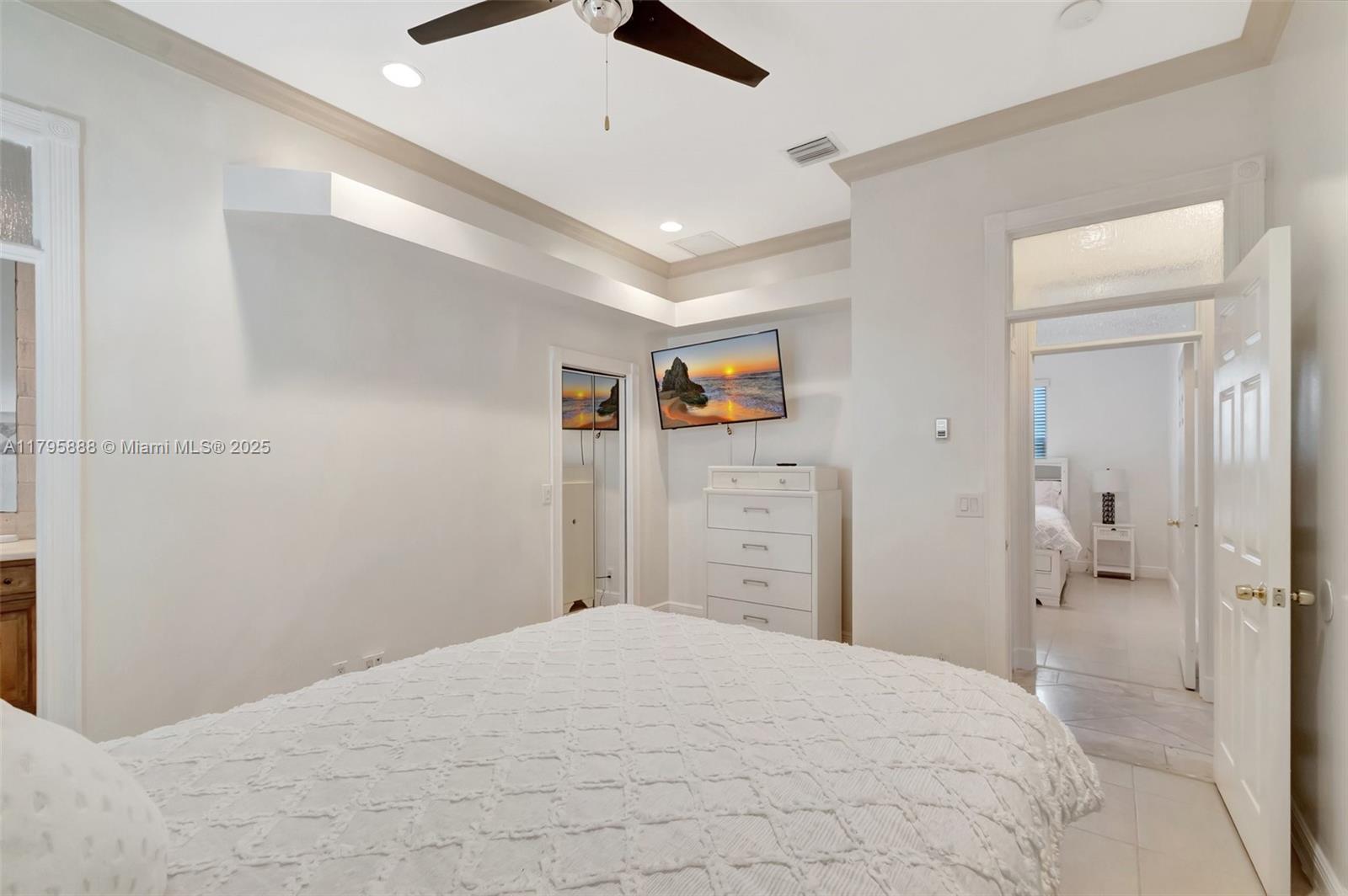 2296 Greenview Cv Dr,Wellington, FL 33414