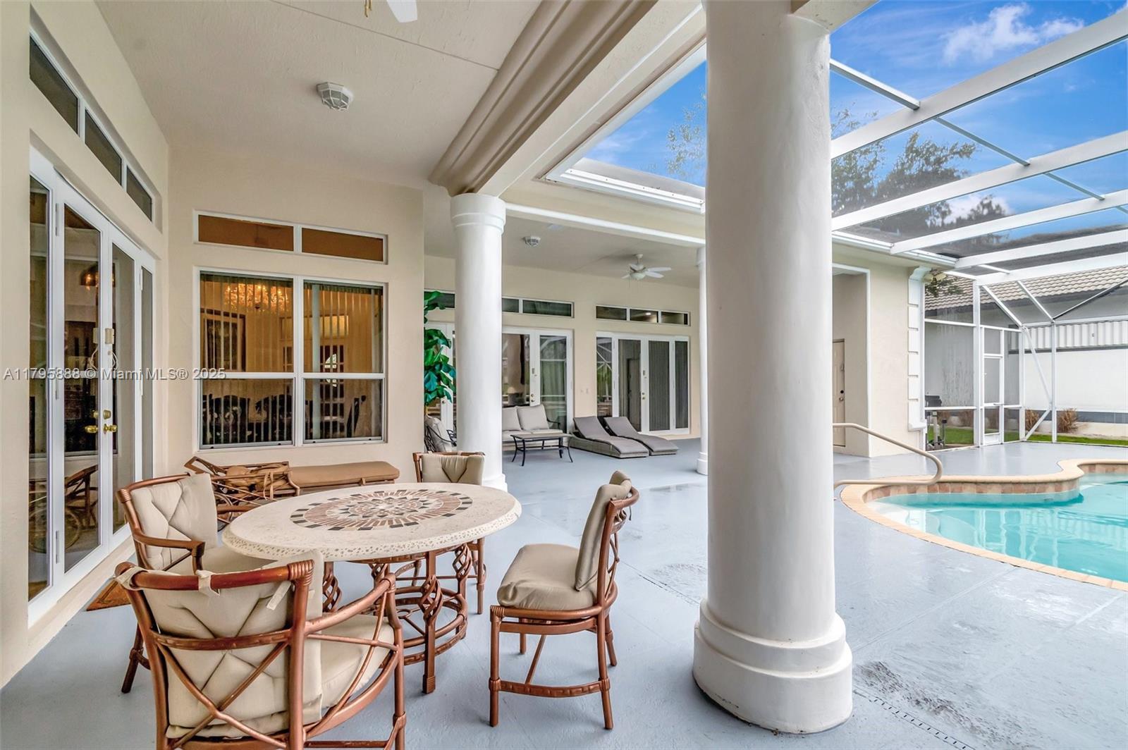 2296 Greenview Cv Dr,Wellington, FL 33414