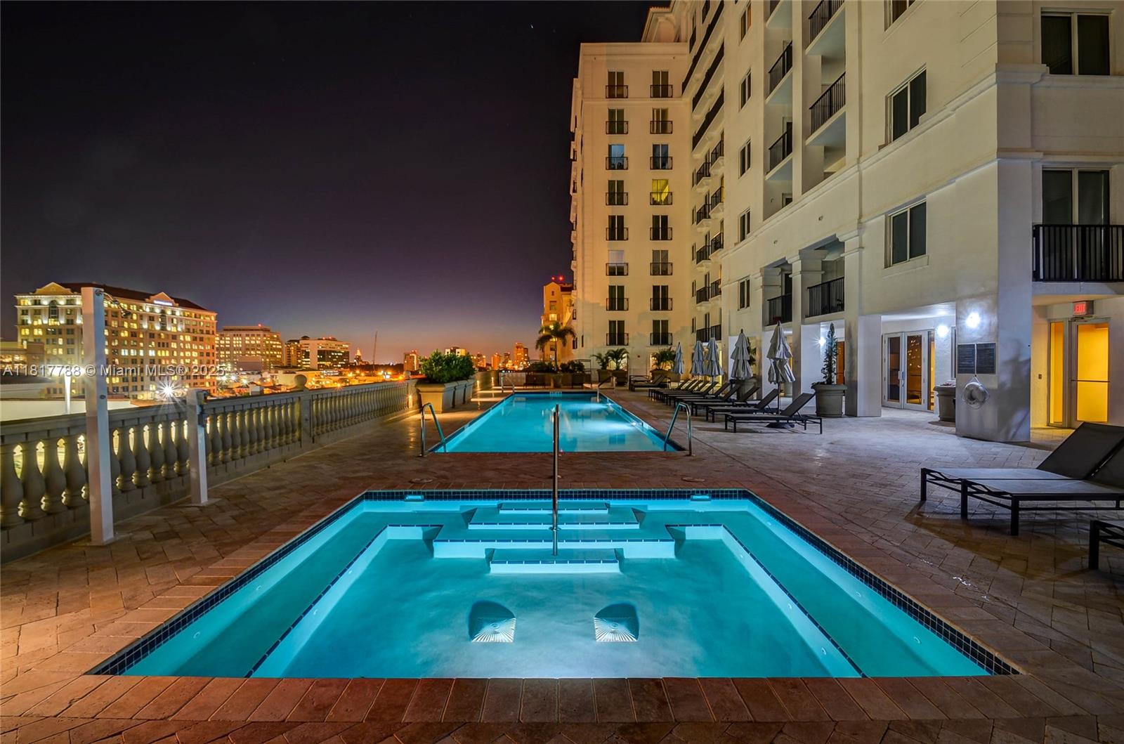 image Ten Aragon Condominium28