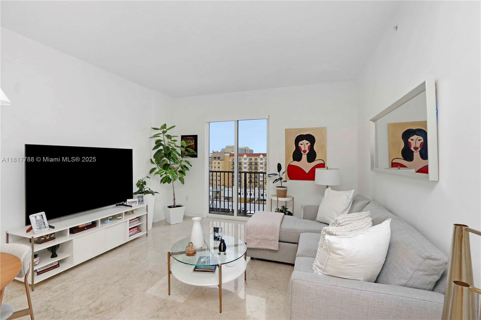 image Ten Aragon Condominium3