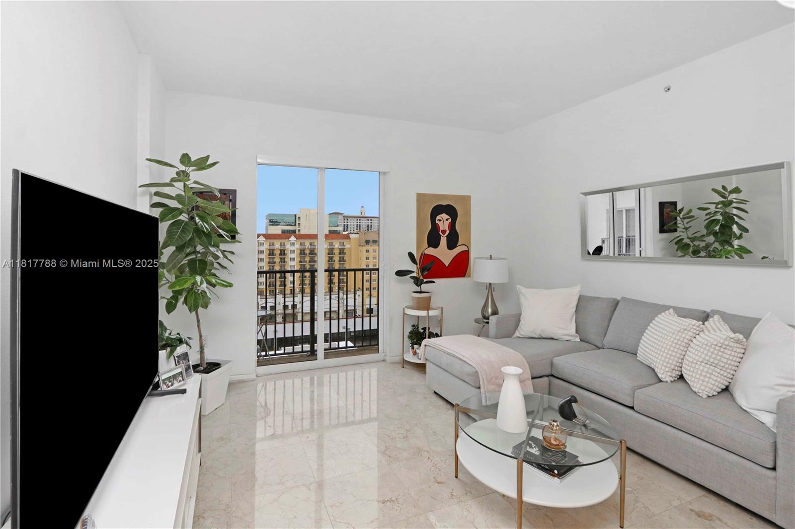 image Ten Aragon Condominium4