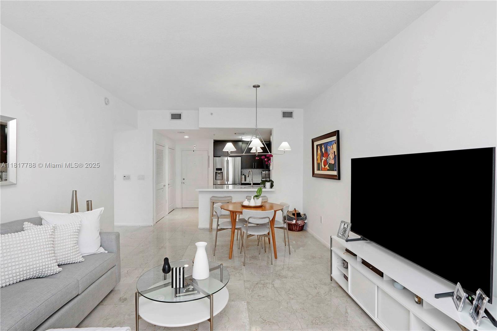 image Ten Aragon Condominium5