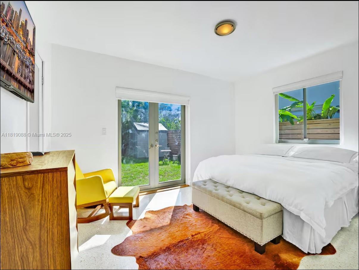 7537 W Treasure Dr North Bay Village, FL 33141