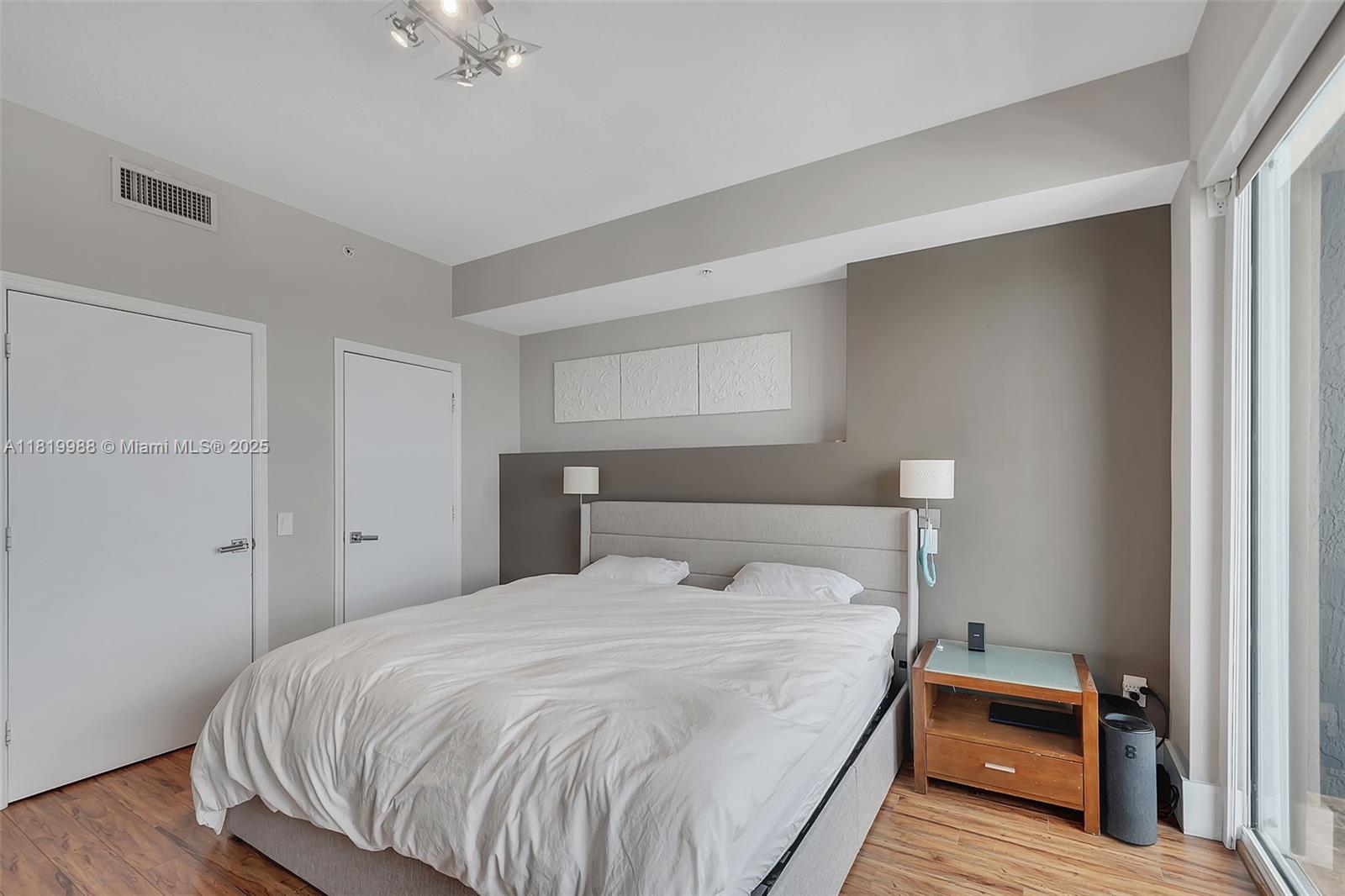 image Infinity at Brickell10