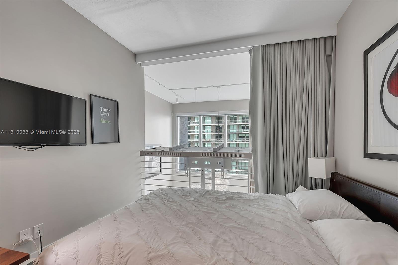 image Infinity at Brickell14