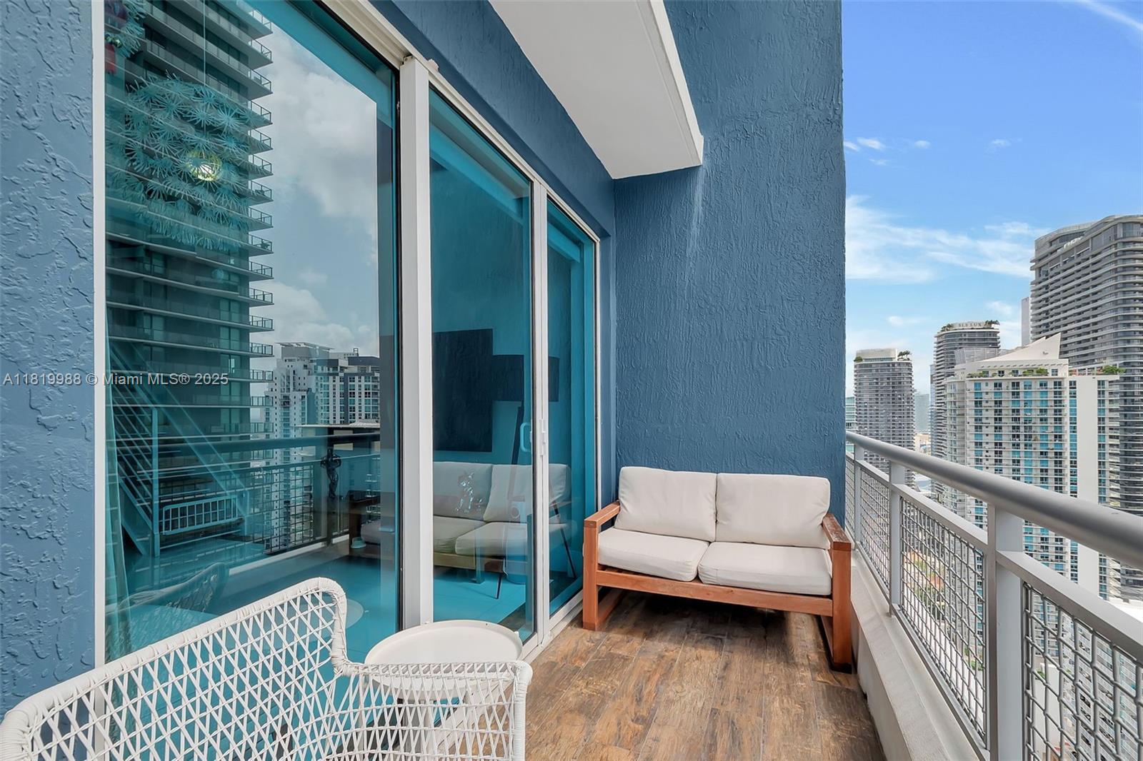 image Infinity at Brickell17