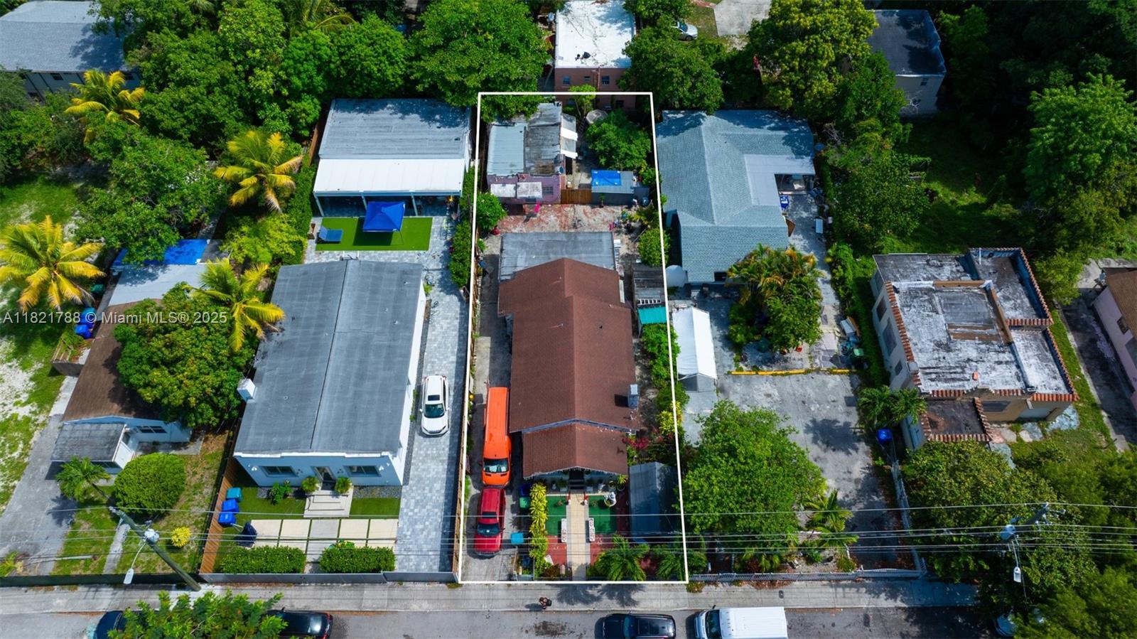 145 NW 31st St Miami, FL 33127